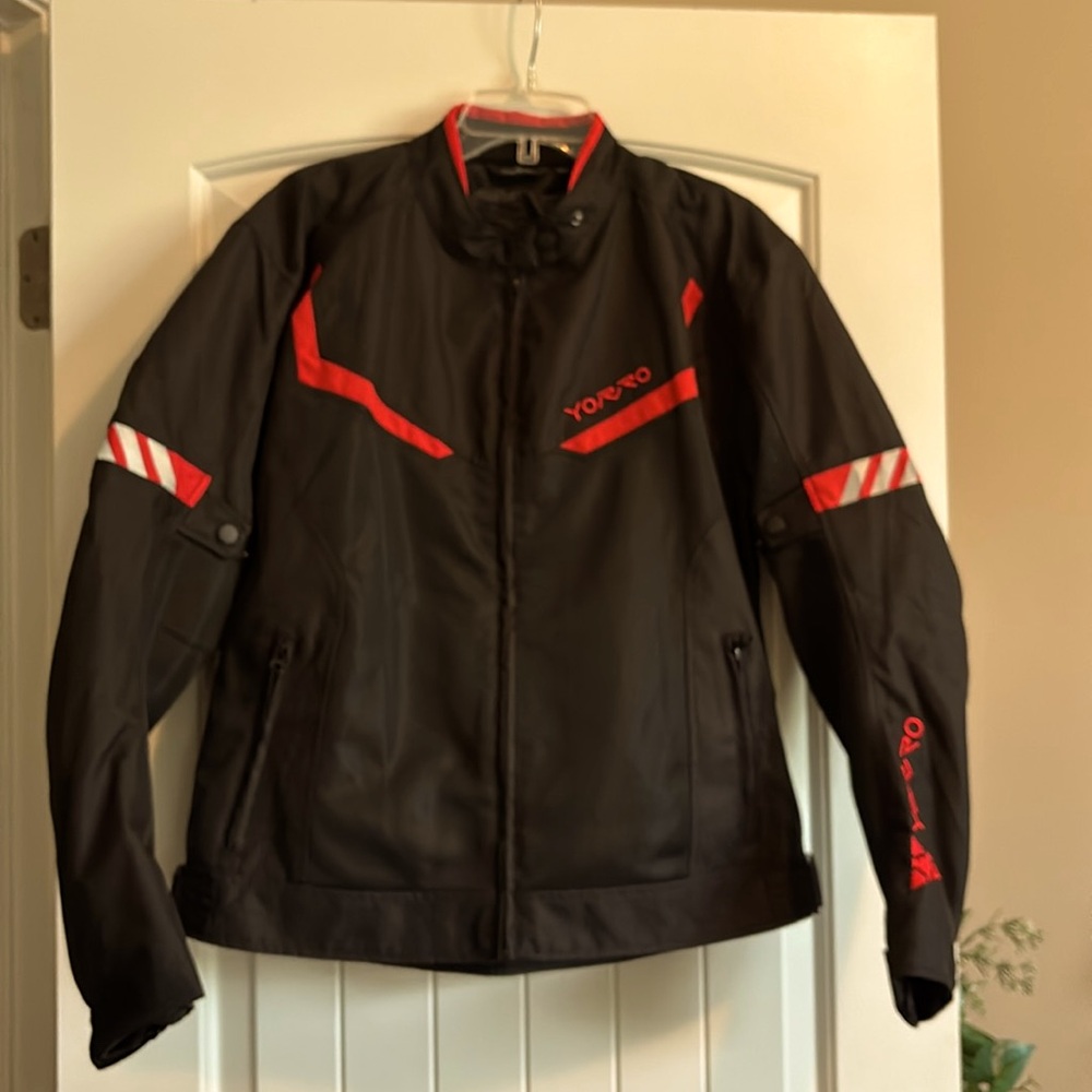 NWT Yorro XXL youth or XL woman’s motorcycle jacket.
